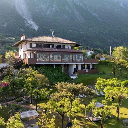 Querceto Wellness & By Double Hospitality Hotel