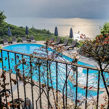 Querceto Wellness & By Double Hospitality Hotel Malcesine