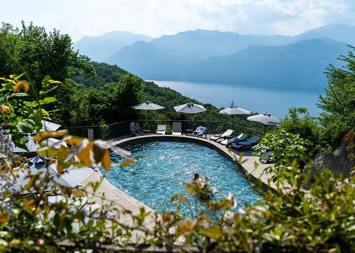 מלון Querceto Wellness & By Double Hospitality מאלצ'סינה