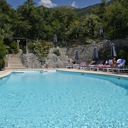 Querceto Wellness & By Double Hospitality Отель Мальчезине